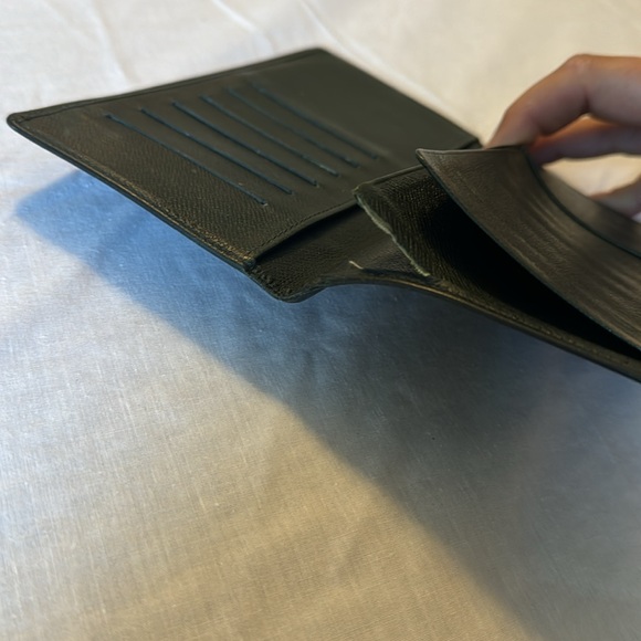 Dark Green LV bifold long wallet - Picture 4 of 6